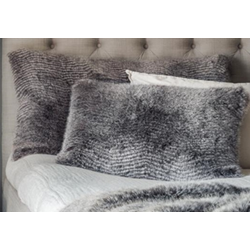 Stily pälskudde grå