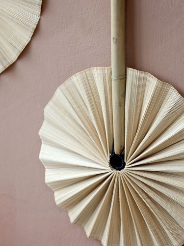 solfjäder dekoration bambu natur