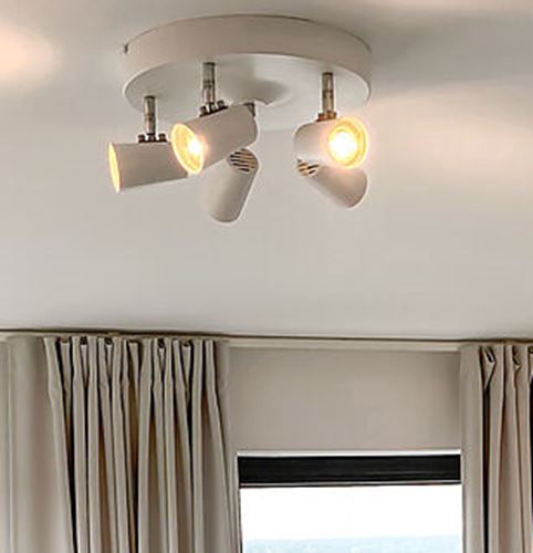 Pilot takspot vit lampa